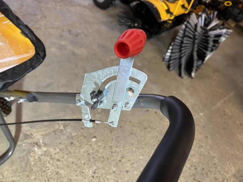 Texas CS3600 salt spreader 13