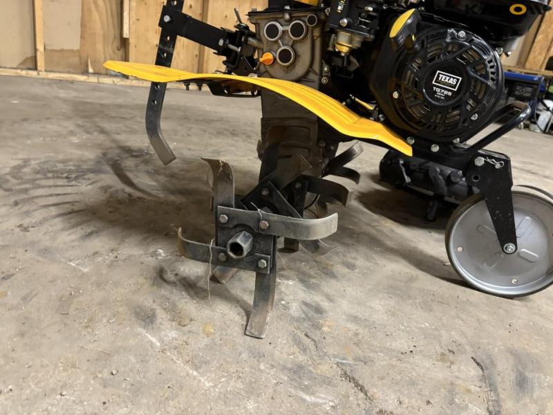 Texas FX815 milling machine 13