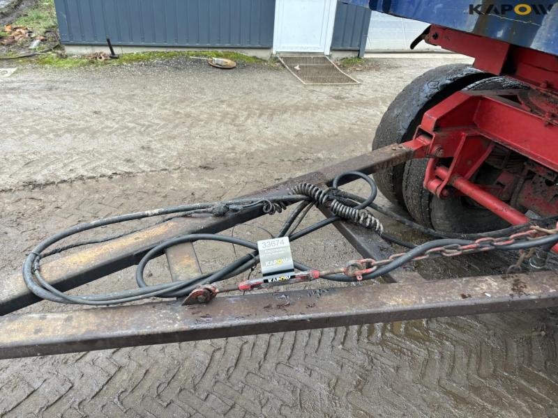 Tipper with drying channel 10