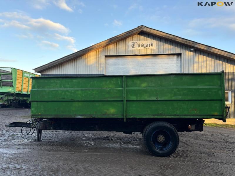 Tipper trailer with drying channels 8