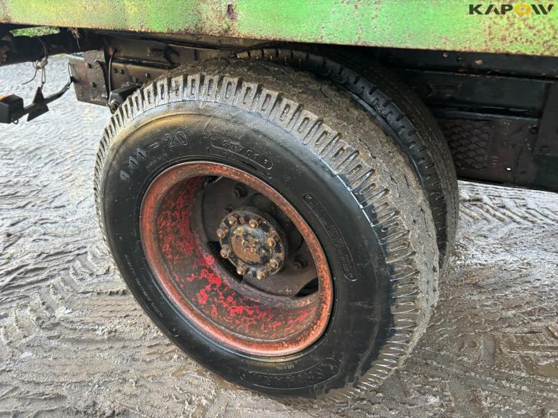 Tipper trailer with drying channels 17