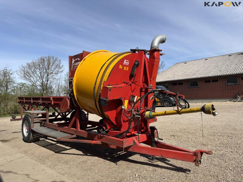 Tomahawk 505M straw chopper 3