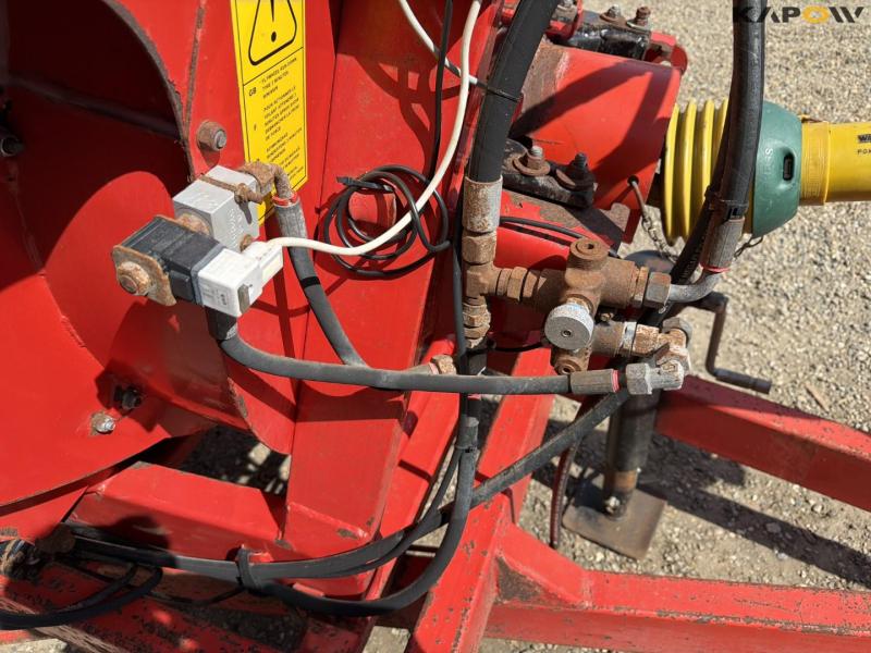 Tomahawk 505M straw chopper 19