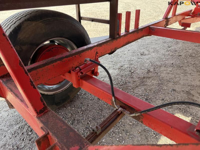 Tomahawk 505M straw chopper 34
