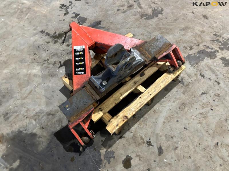 Towbar mounted on 3-point 3