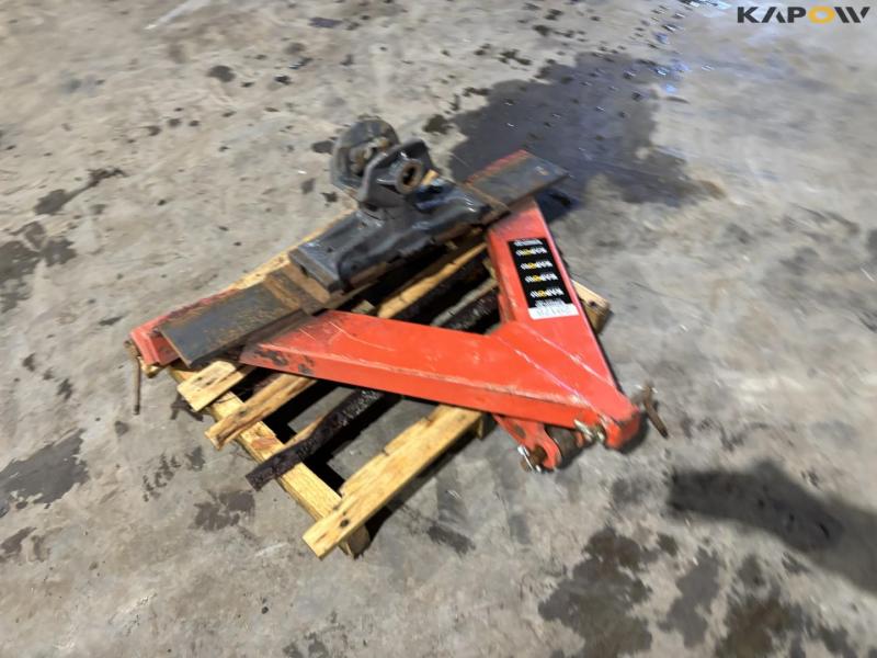 Towbar mounted on 3-point 6