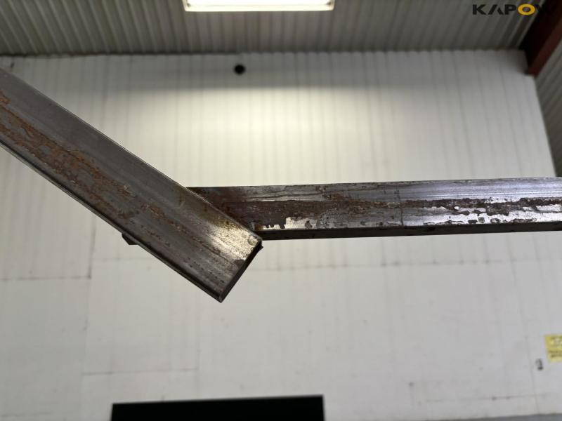 Workshop winch 13