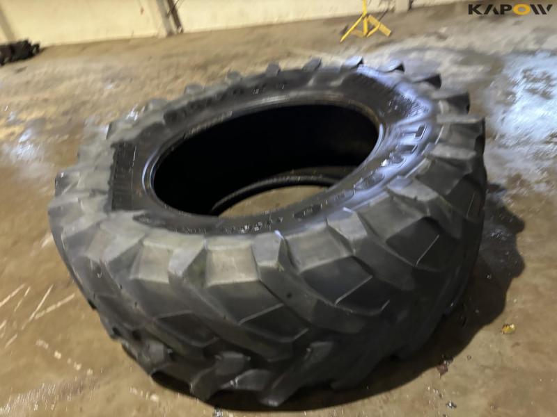 Trelleborg 710/70-R42 tires 8