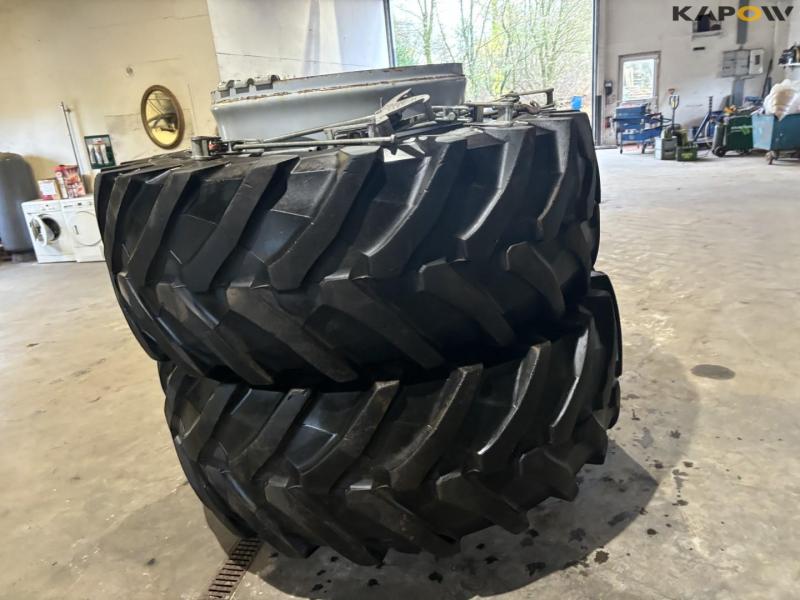 Trelleborg 710/75-R42 twin wheels 6