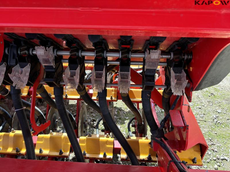 Väderstad 4 m. seed drill 23