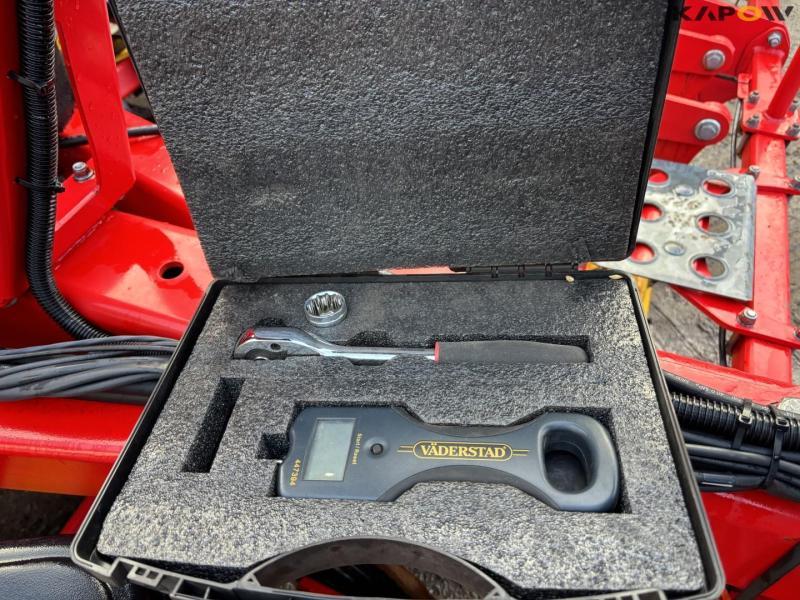 Väderstad Rapid 400 seed drill 54