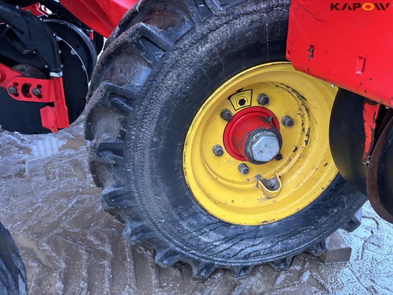 Väderstad Tempo F 8 corn seeder - 8 rows 49