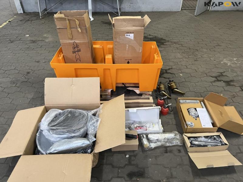 Workshop equipment 8