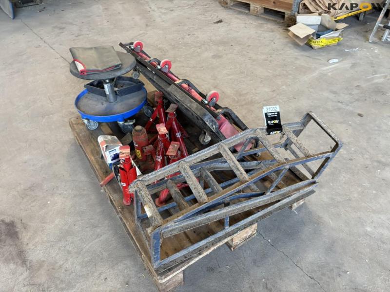 Workshop equipment 1