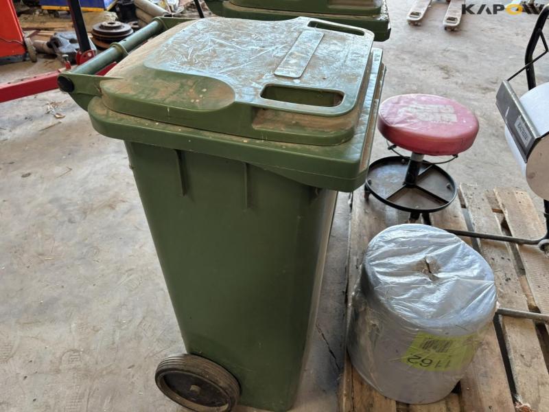 Workshop equipment 17