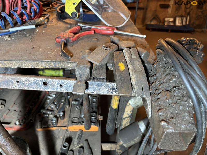 Miscellaneous tools 44