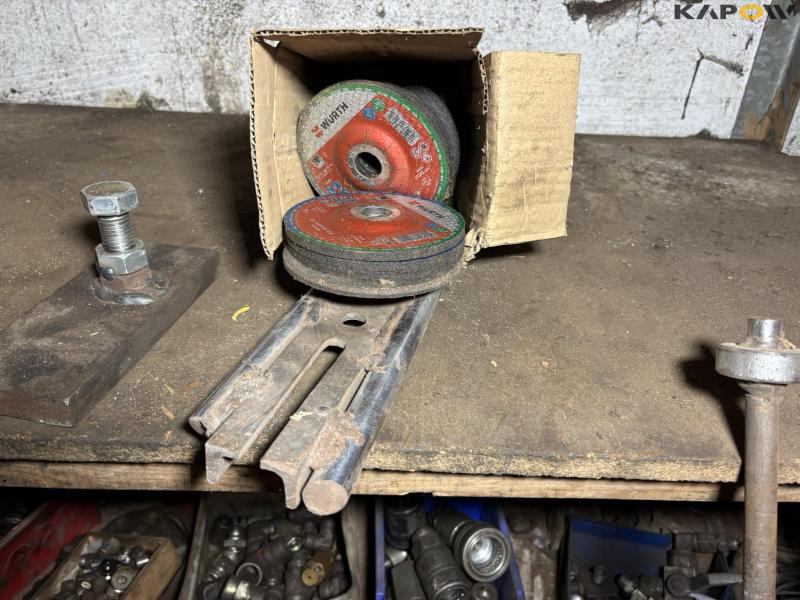 Miscellaneous tools 54