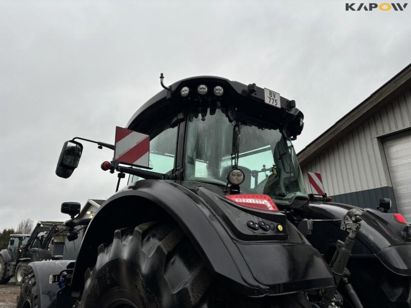 Valtra S394 tractor 25