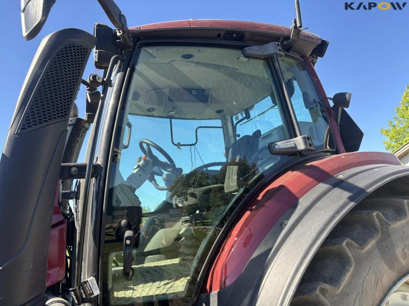 Valtra T214 Versu tractor with front lift 52