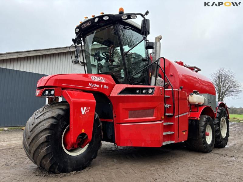 Self-propelled Vervaet Hydro Trike slurry tanker 1