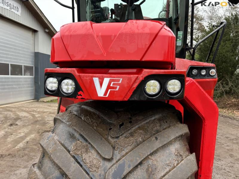 Self-propelled Vervaet Hydro Trike slurry tanker 9