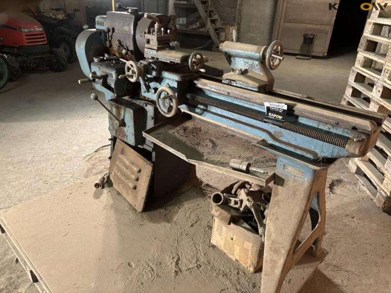 Vesuvius lathe 5