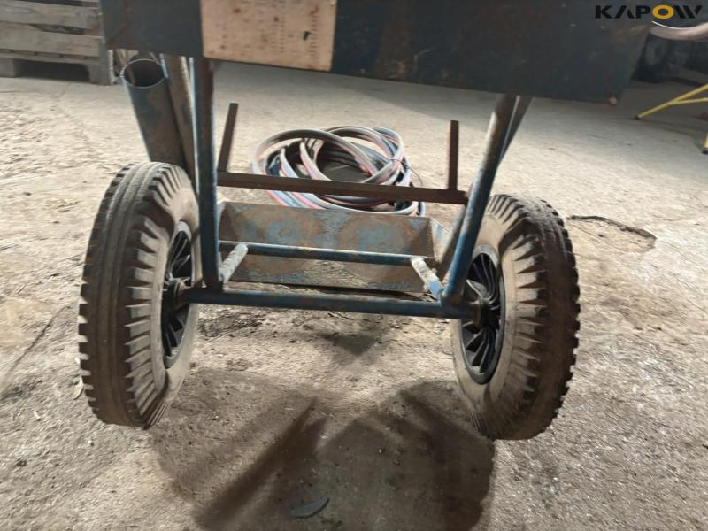 Trolley for Oxygen and Gas Cylinders 14