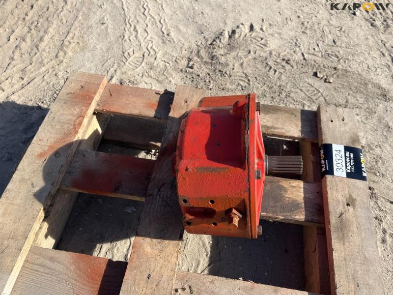 Wobble box for 18 foot Massey Ferguson/Claas flow header. 2